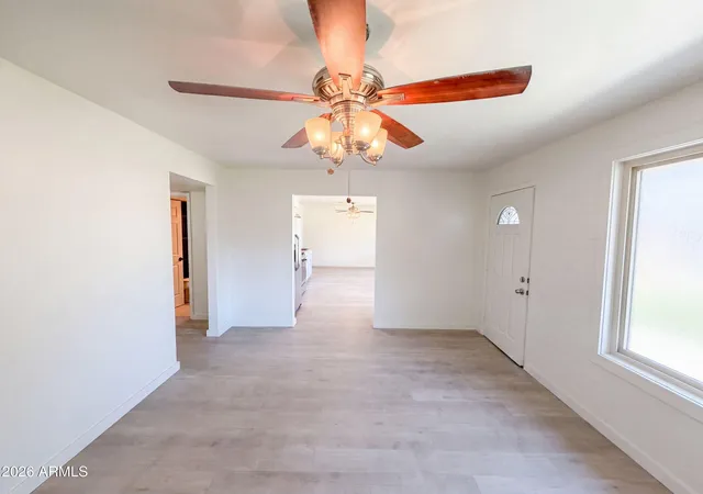 3rd image of 2027 W Corrine Dr, Phoenix, AZ 85029 | MLS# 7053397