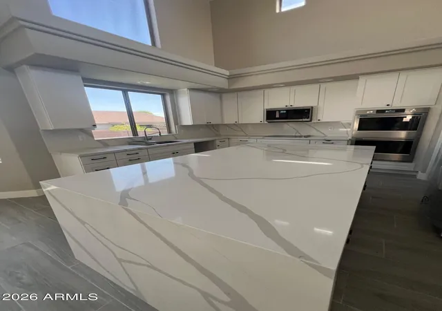 Photo 3 of Single family home for sale at 7521 W Southgate Ave, Phoenix, AZ 85043 | MLS# 7050822 | Listing updated on 2026-08-04