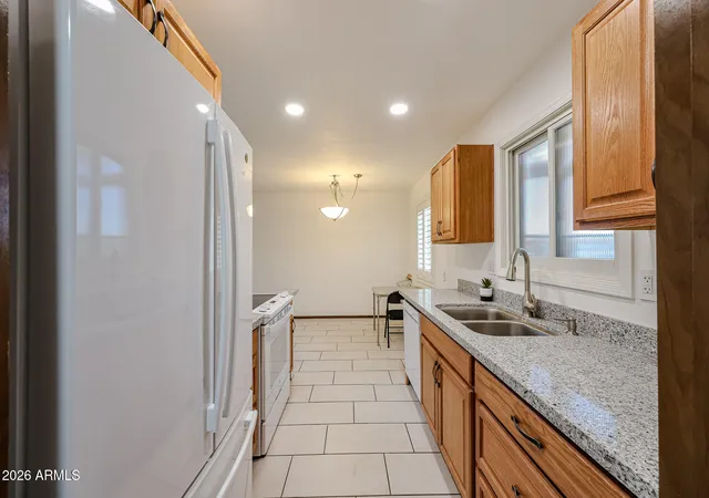 Condo for sale at 13232 N 98th Avenue #M, Sun City, AZ 85351 | MLS# 7051988