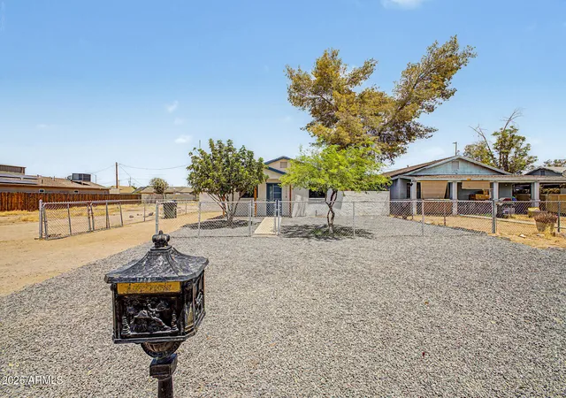1st image of 1116 E 3rd St, Casa Grande, AZ 85122 | MLS# 7051075