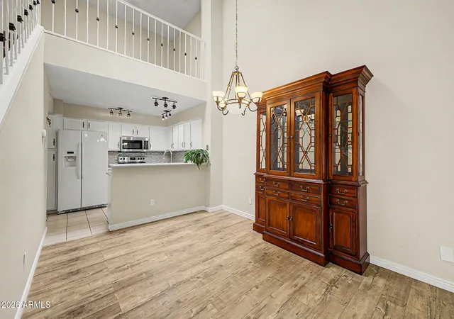 5th image of 1717 E Union Hls Dr, Phoenix, AZ 85024