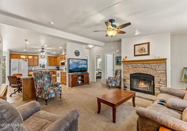Photo 4 of Manufactured home for sale at 17135 S Poco Pl, Munds Park, AZ 86017 | MLS# 7051407 | Listing updated on 2026-09-18