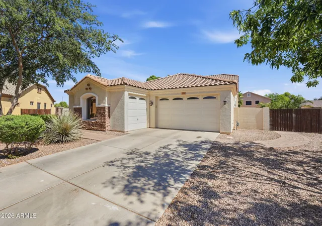 Photo 1 of Single family home for sale at 1228 E Arrowhead Trl, Gilbert, AZ 85297 | MLS# 7052095 | Listing updated on 2026-08-30