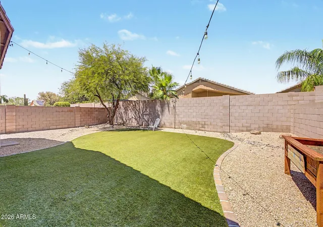 Photo 4 of Single family home for sale at 2428 E Cielo Grande Ave, Phoenix, AZ 85024 | MLS# 7051427 | Listing updated on 2026-10-21
