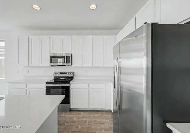 Photo 3 of Sale Pending at 18621 E Bianca Way, Gold Canyon, AZ 85118 | MLS# 7050965 | Listing updated on 2026-09-15