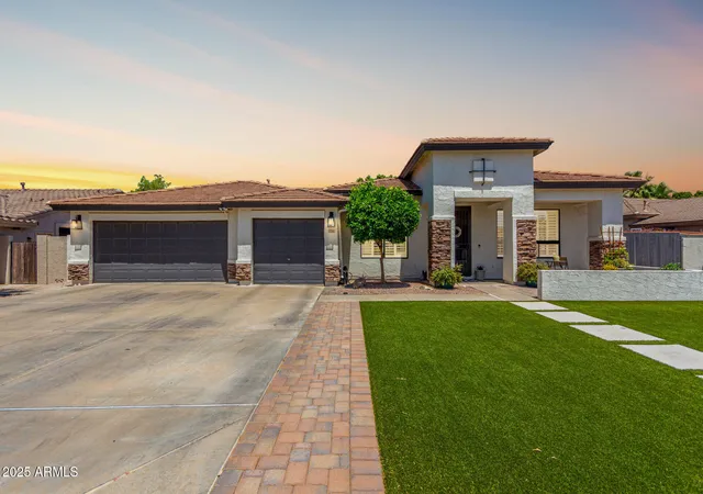 1st image of 4706 E Des Moines St, Mesa, AZ 85205 | MLS# 7053172
