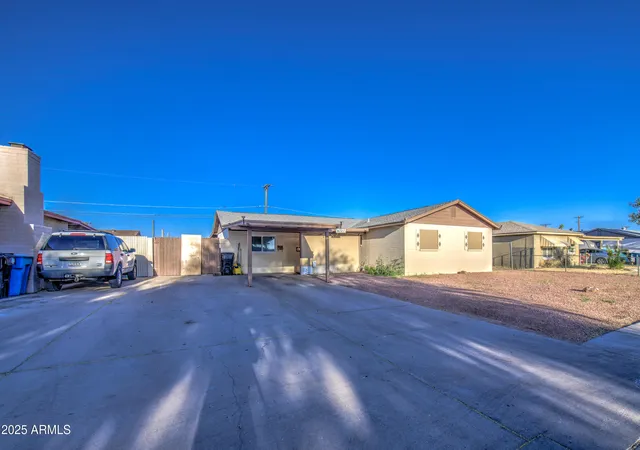 Photo 3 of Single family home for sale at 4727 N 50th Drive, Phoenix, AZ 85031 | MLS# 7051026 | Listing updated on 2026-08-11