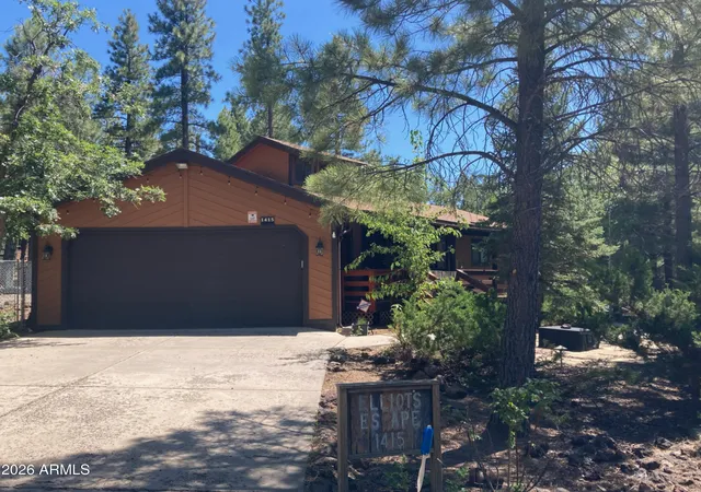Photo 1 of Single family home for sale at 1415 E Bobcat Dr, Munds Park, AZ 86017 | MLS# 7051043 | Listing updated on 2026-09-12