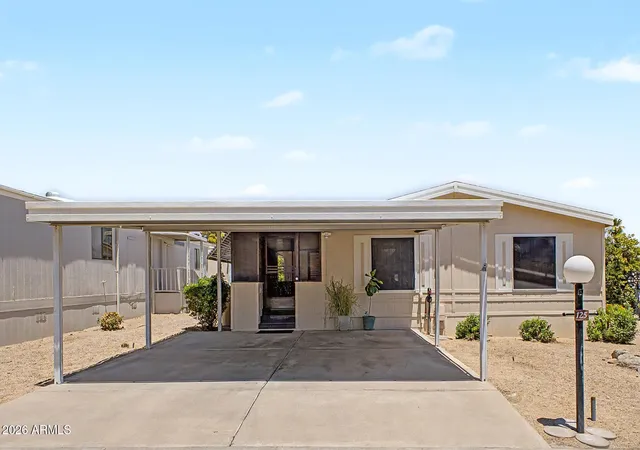 2nd image of 2233 E Behrend Dr #125, Phoenix, AZ 85024 | MLS# 7051365