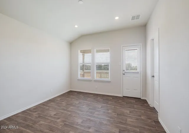 Photo 3 of Sale Pending at 2663 W Simone Ave, Apache Junction, AZ 85120 | MLS# 7051030 | Listing updated on 2026-08-19