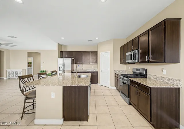 5th image of 29991 W Freda Ln, Buckeye, AZ 85396 | MLS# 7053455