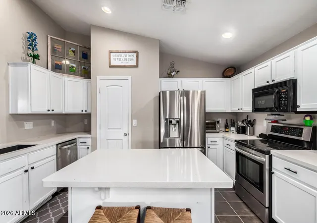 Photo 4 of Single family home for sale at 45499 W Sky Ln, Maricopa, AZ 85139 | MLS# 7051040 | Listing updated on 2026-09-20
