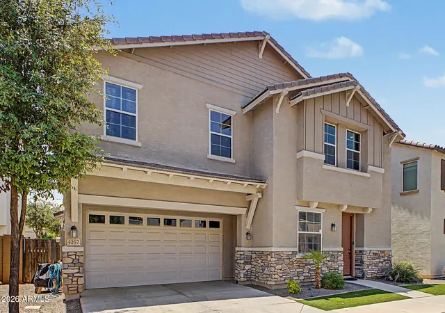 Photo 2 of Single family home for sale at 4267 E Erie St, Gilbert, AZ 85295 | MLS# 7051356 | Listing updated on 2026-09-13