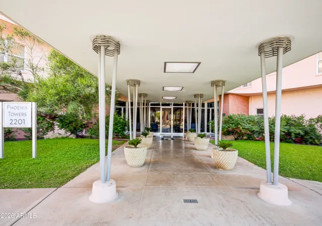 3rd image of 2201 N Central Ave #3A, Phoenix, AZ 85004 | MLS# 7055841