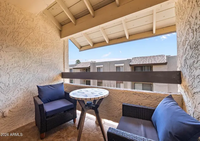 Photo 20 of Condo for sale at 3825 E Camelback Rd #214, Phoenix, AZ 85018 | MLS# 7051490 | Listing updated on 2026-09-15