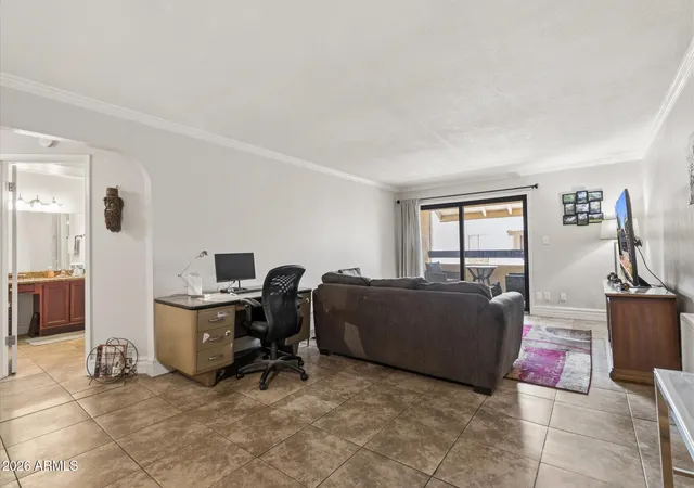 4th image of 3825 E Camelback Rd #214, Phoenix, AZ 85018 | MLS# 7051490