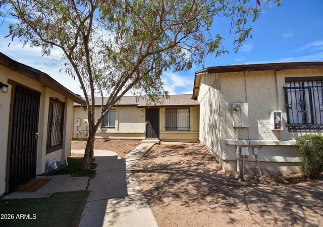 Photo 2 of Townhouse for sale at 3120 N 67th Lane #93, Phoenix, AZ 85033 | MLS# 7051148 | Listing updated on 2026-08-11