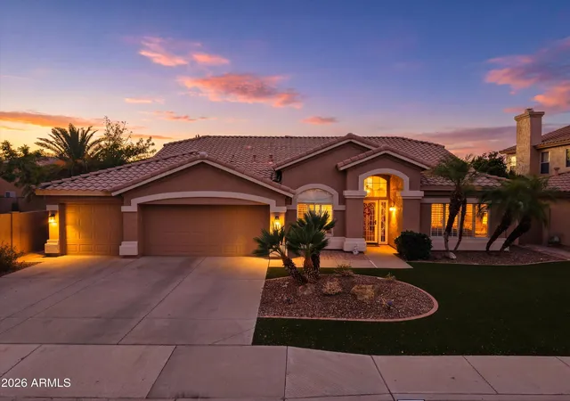 Photo 3 of Sale Pending at 702 W San Pedro St, Gilbert, AZ 85233 | MLS# 7052015 | Listing updated on 2026-08-26
