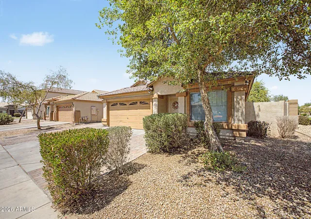 Photo 3 of Sale Pending at 6804 S 43rd Lane, Laveen, AZ 85339 | MLS# 7068932 | Listing updated on 2026-09-03