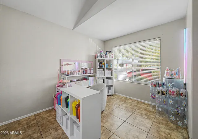 Photo 5 of Sale Pending at 6804 S 43rd Lane, Laveen, AZ 85339 | MLS# 7068932 | Listing updated on 2026-09-03