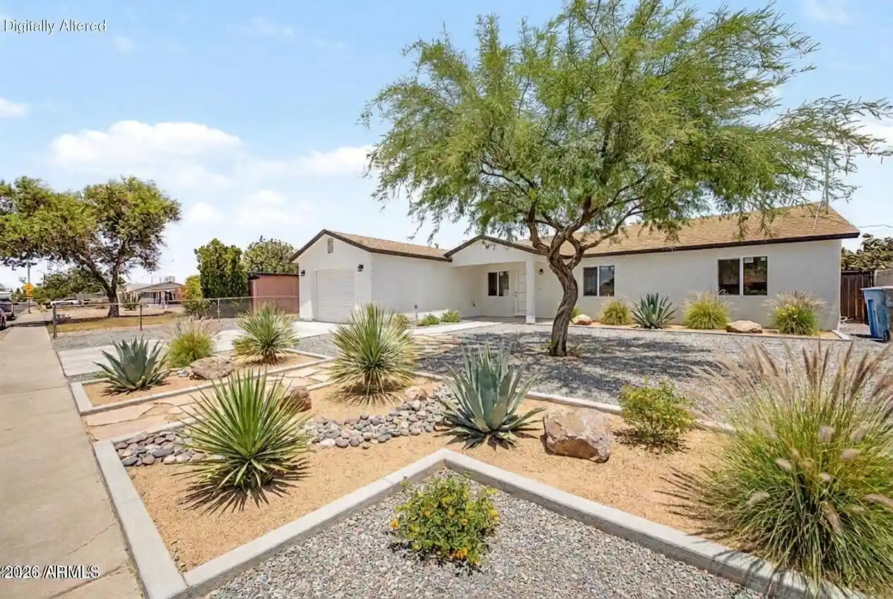 Photo 1 of Single family home for sale at 3010 W Country Gables Dr, Phoenix, AZ 85053 | MLS# 7053251 | Listing updated on 2026-10-10