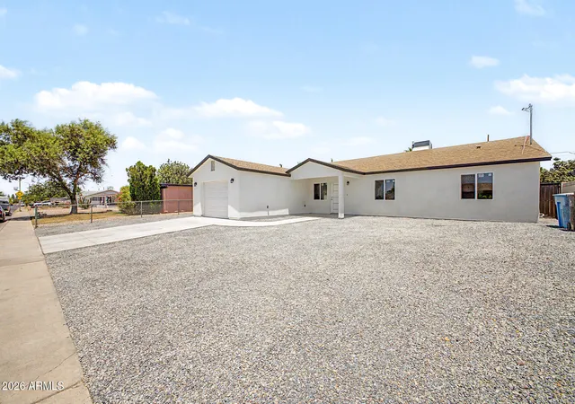 Photo 3 of Single family home for sale at 3010 W Country Gables Dr, Phoenix, AZ 85053 | MLS# 7053251 | Listing updated on 2026-09-12
