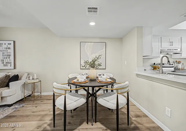 Photo 3 of Townhouse for sale at 1601 W Sunnyside Dr #166, Phoenix, AZ 85029 | MLS# 7051661 | Listing updated on 2026-09-01