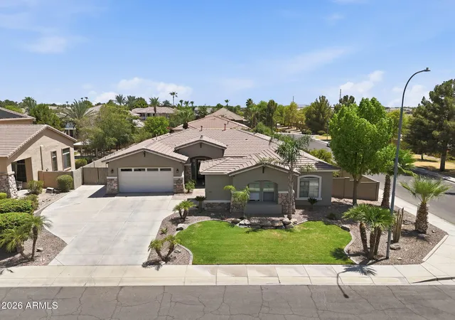 Photo 3 of Single family home for sale at 407 E Tonto Pl, Chandler, AZ 85249 | MLS# 7051216 | Listing updated on 2026-09-11