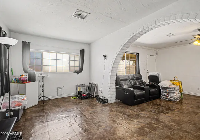 Photo 4 of Single family home for sale at 1449 S 11th Avenue, Phoenix, AZ 85007 | MLS# 7054242 | Listing updated on 2026-08-26