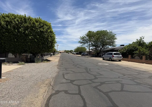 31st image of 13216 W Tuckey Ln, Glendale, AZ 85307 | MLS# 7051981