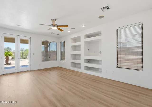 Photo 2 of Single family home for sale at 29810 N Little Leaf Dr, San Tan Valley, AZ 85143 | MLS# 7051339 | Listing updated on 2026-09-20