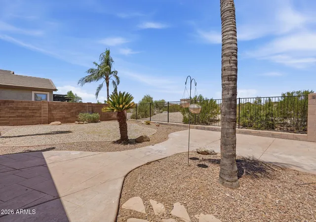 Photo 4 of Single family home for sale at 29810 N Little Leaf Dr, San Tan Valley, AZ 85143 | MLS# 7051339 | Listing updated on 2026-09-20