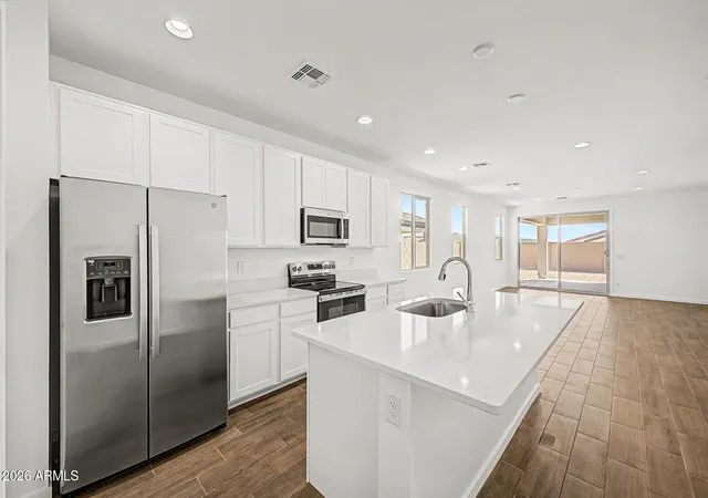 Photo 2 of Sale Pending at 18609 E Bianca Way, Gold Canyon, AZ 85118 | MLS# 7051282 | Listing updated on 2026-09-10