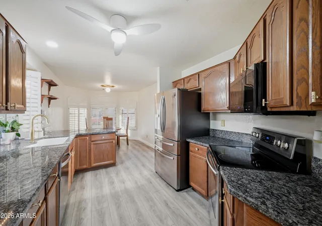 5th image of 4605 E Jaeger Rd, Phoenix, AZ 85050 | MLS# 7051560