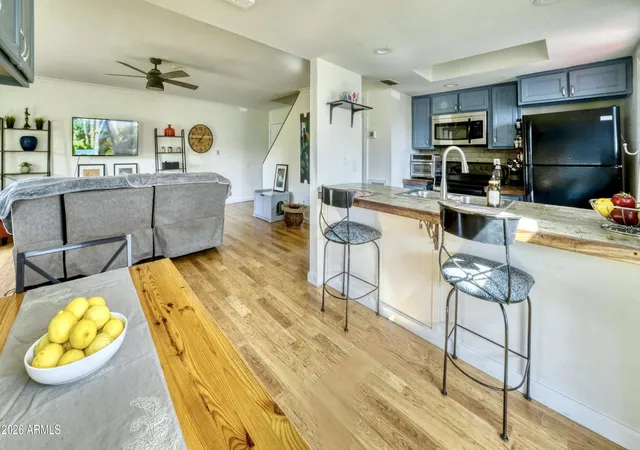 Photo 2 of Townhouse for sale at 253 E Beck Ln, Phoenix, AZ 85022 | MLS# 7055942 | Listing updated on 2026-08-12