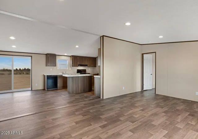 3rd image of 5744 N Lakeview Dr, Casa Grande, AZ 85194 | MLS# 7052138
