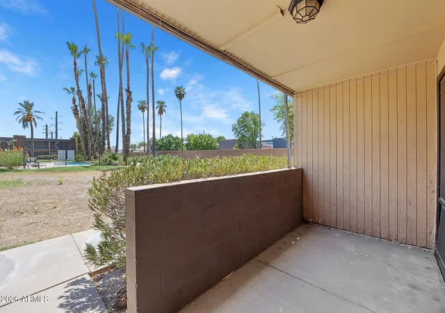 Photo 3 of Townhouse for sale at 6501 N 17th Avenue #113, Phoenix, AZ 85015 | MLS# 7051557 | Listing updated on 2026-09-16