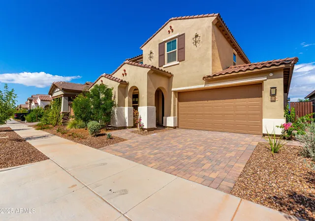 Photo 3 of Single family home for sale at 9548 E Rainbow Ave, Mesa, AZ 85212 | MLS# 7051445 | Listing updated on 2026-09-10