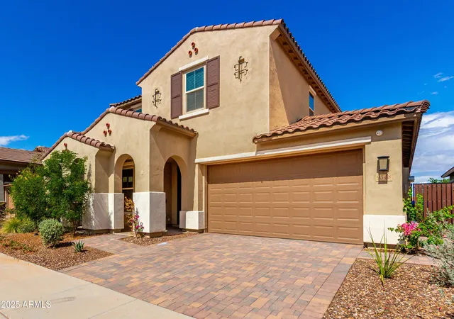 Photo 3 of Single family home for sale at 9548 E Rainbow Ave, Mesa, AZ 85212 | MLS# 7051445 | Listing updated on 2026-09-10