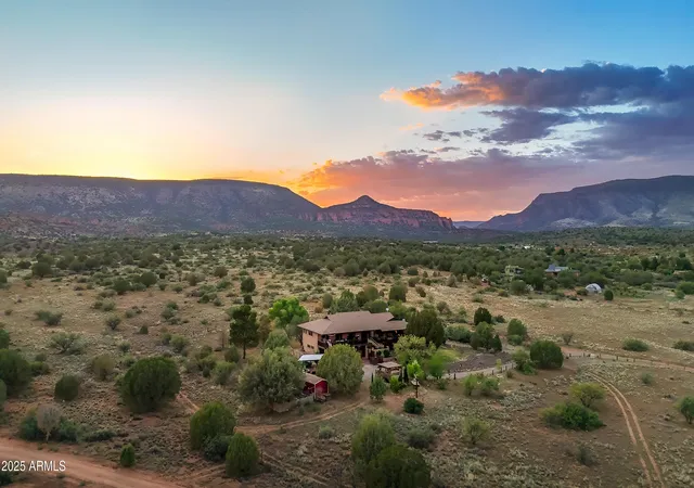 Homes for sale in Sedona, AZ | 4907 E Viva Rd, Sedona, AZ 86336 | MLS# 7051359
