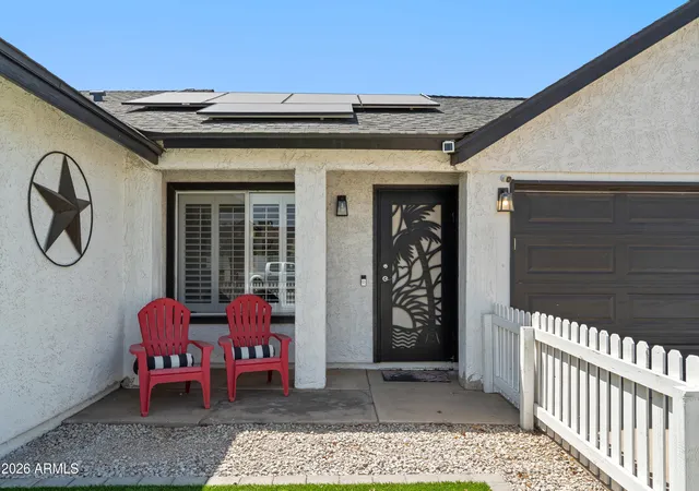 Photo 3 of Single family home for sale at 2213 W Irma Ln, Phoenix, AZ 85027 | MLS# 7057398 | Listing updated on 2026-09-10