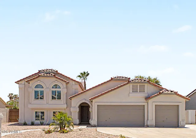 Photo 2 of Sale Pending at 2519 E Lynwood St, Mesa, AZ 85213 | MLS# 7051474 | Listing updated on 2026-08-26