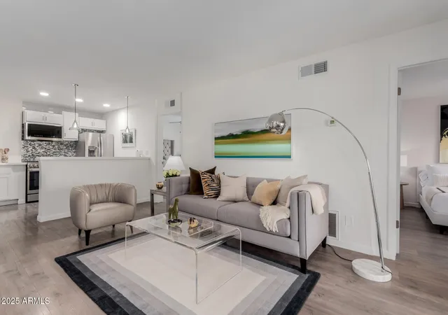 1st image of 5525 E Thomas Rd, Phoenix, AZ 85018