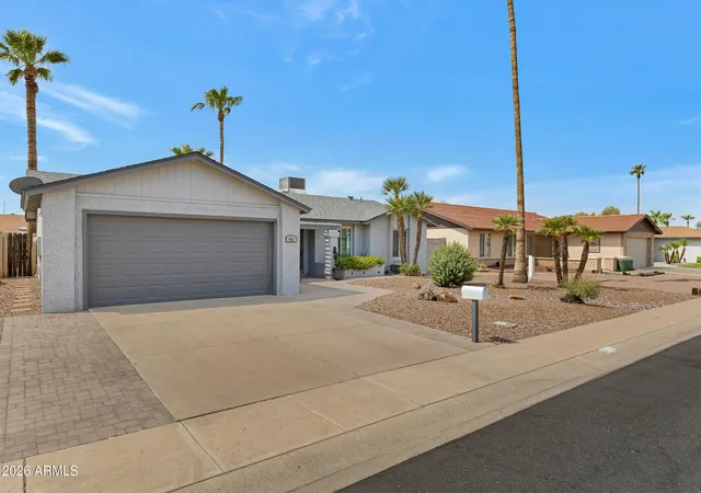 2nd image of 911 W Loughlin Dr, Chandler, AZ 85225 | MLS# 7062521