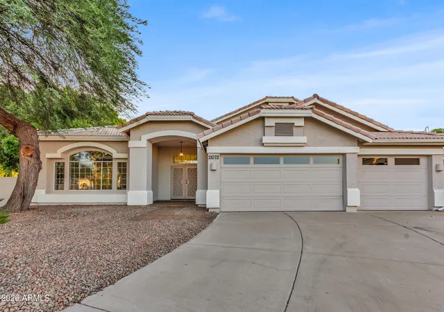 Photo 1 of Single family home for sale at 21072 N 61st Drive, Glendale, AZ 85308 | MLS# 7052358 | Listing updated on 2026-09-29