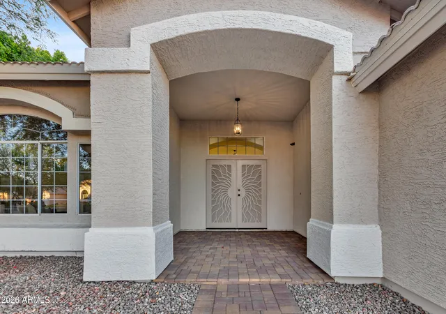 Photo 3 of Single family home for sale at 21072 N 61st Drive, Glendale, AZ 85308 | MLS# 7052358 | Listing updated on 2026-09-29