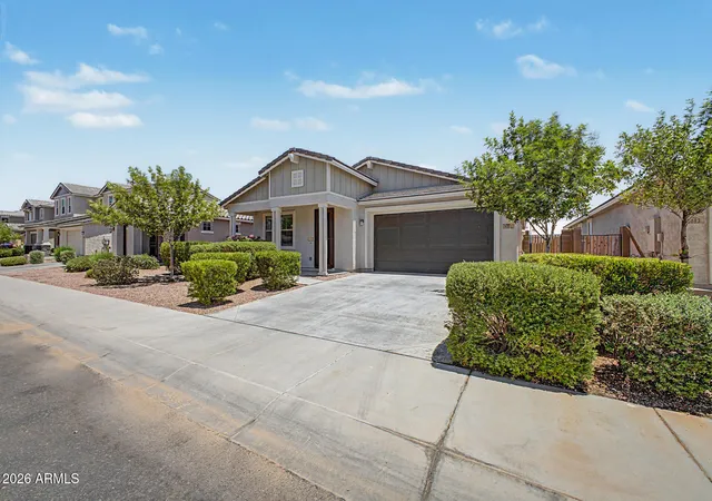 Photo 3 of Sale Pending at 3095 N 195th Drive, Buckeye, AZ 85396 | MLS# 7052271 | Listing updated on 2026-09-02