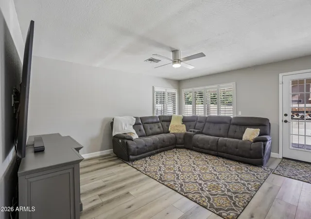 5th image of 704 E Windsor Dr, Gilbert, AZ 85296 | MLS# 7052599
