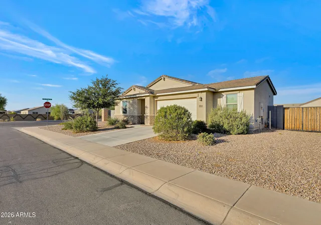 Homes for sale in San Tan Valley, AZ | 30343 N Hummingbird Ln, San Tan Valley, AZ 85143 | MLS# 7051751