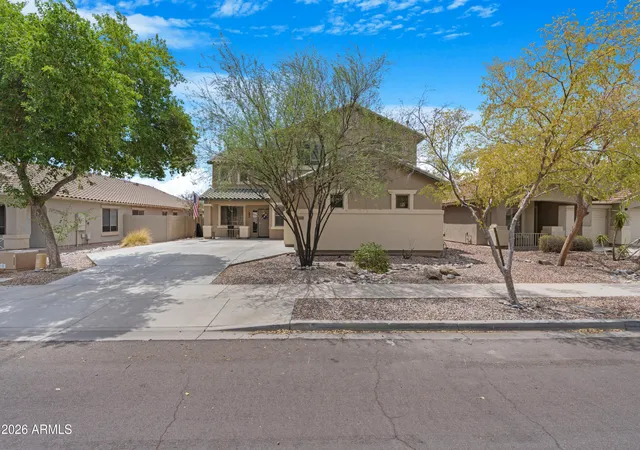 Photo 3 of Single family home for sale at 13633 W Lisbon Ln, Surprise, AZ 85379 | MLS# 7051639 | Listing updated on 2026-09-11